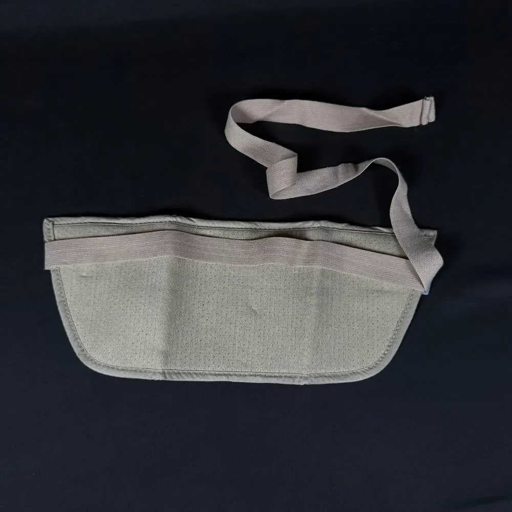 Eagle Creek Travel Gear Secret UNDERCOVER Passport Money Case bag